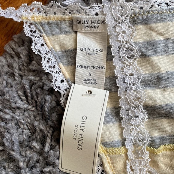 Gilly Hicks NWT Skinny Thong Bundle Size Small - Picture 6 of 9